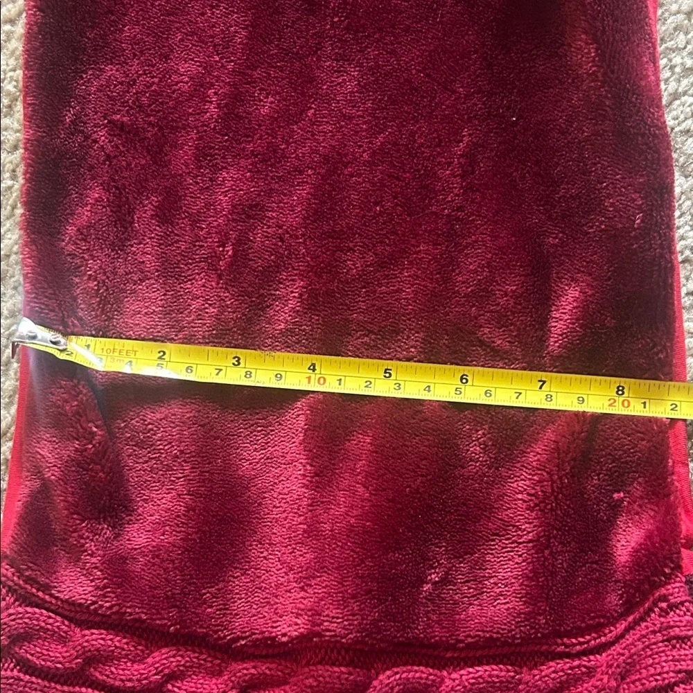 ThredUp Recycled Plush Knit Scarf Burgundy Cozy Sustainable Fashion Wrap
